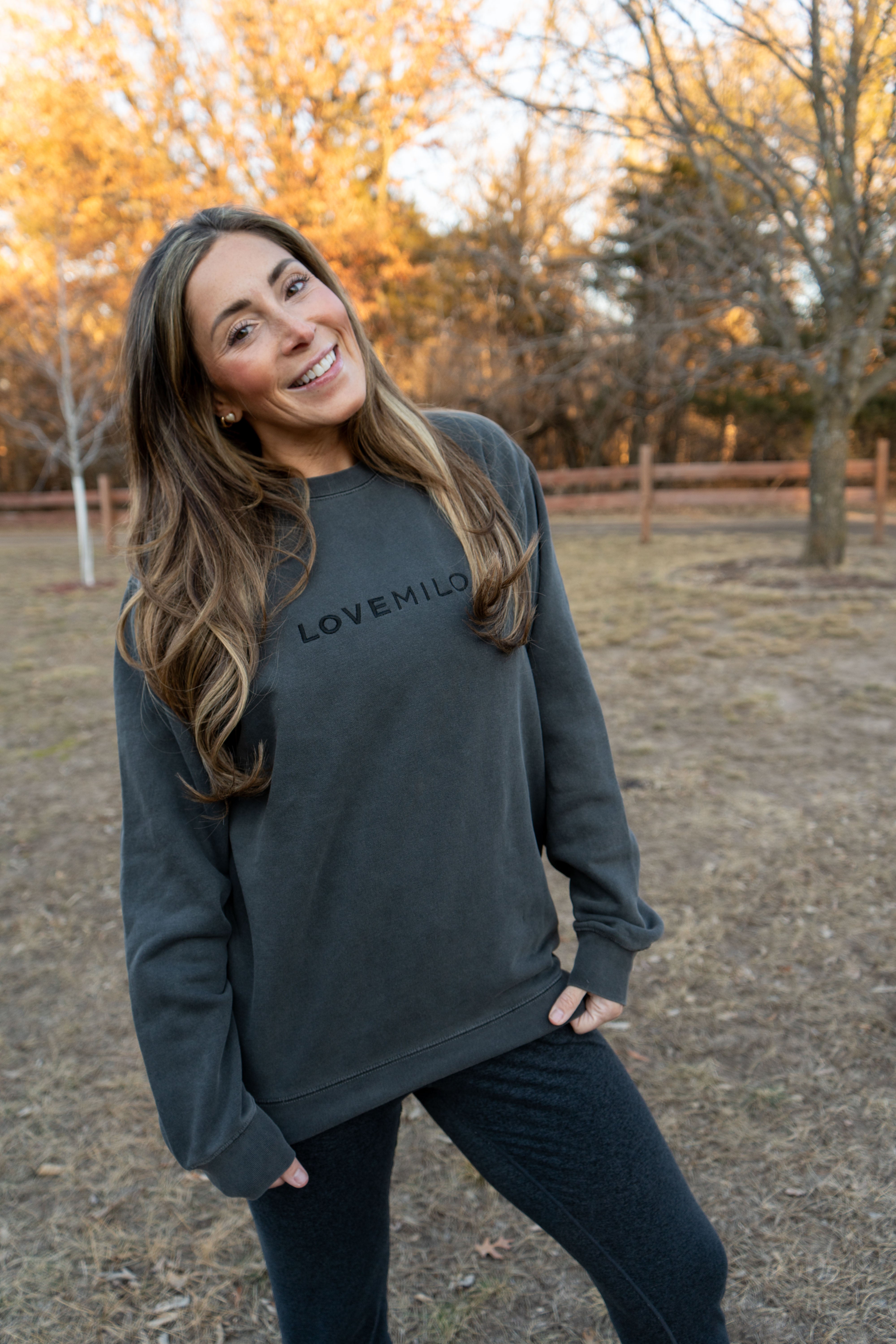 Crewneck - Faded Black